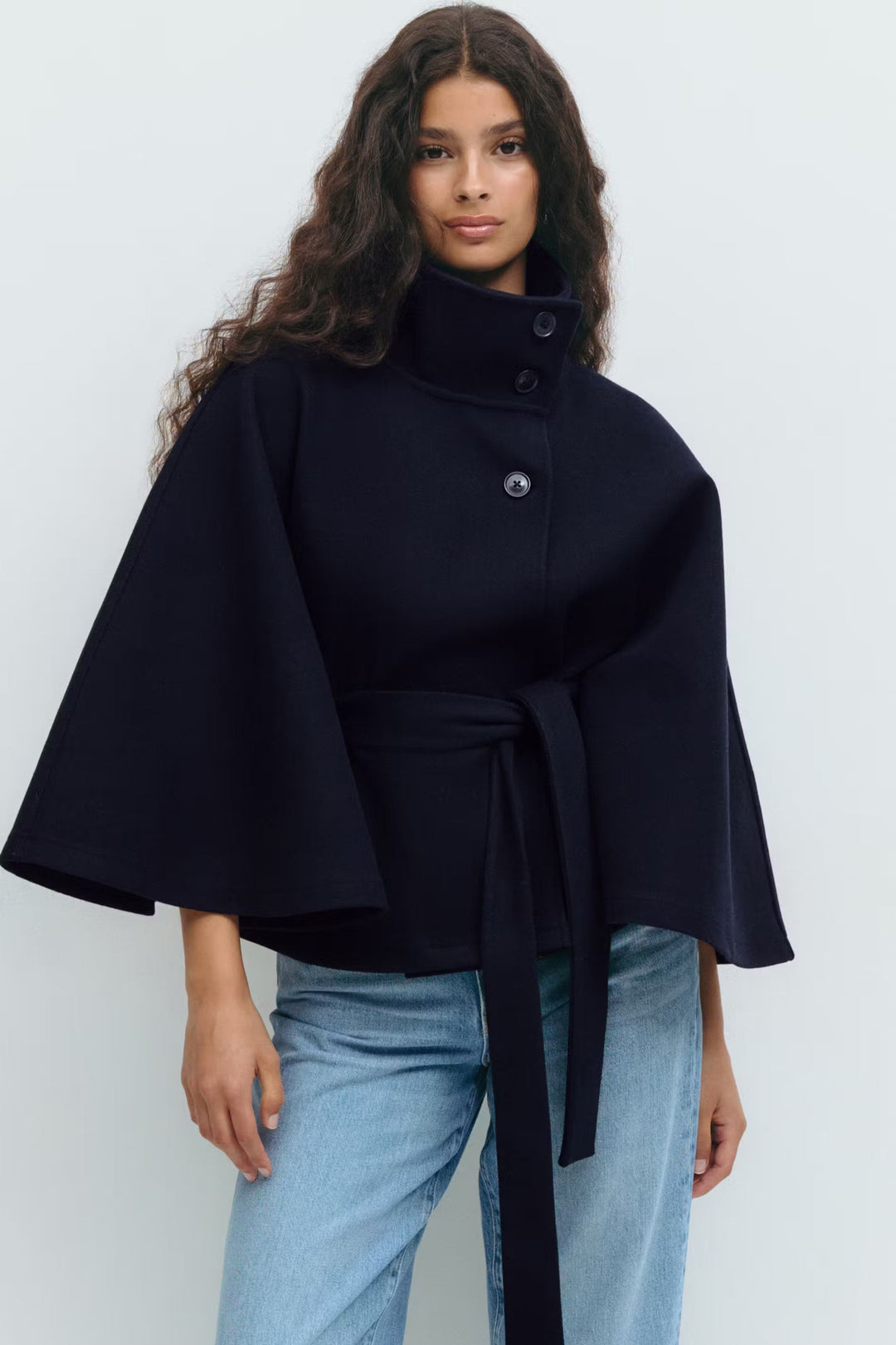 Bavriel™ Capejas