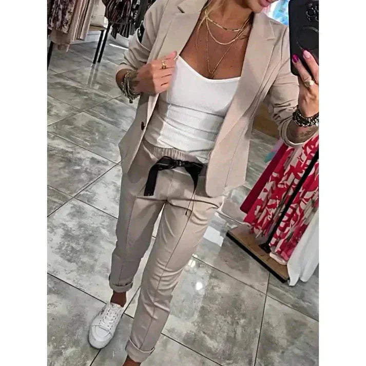 Feyvian™ Stijlvolle Outfit