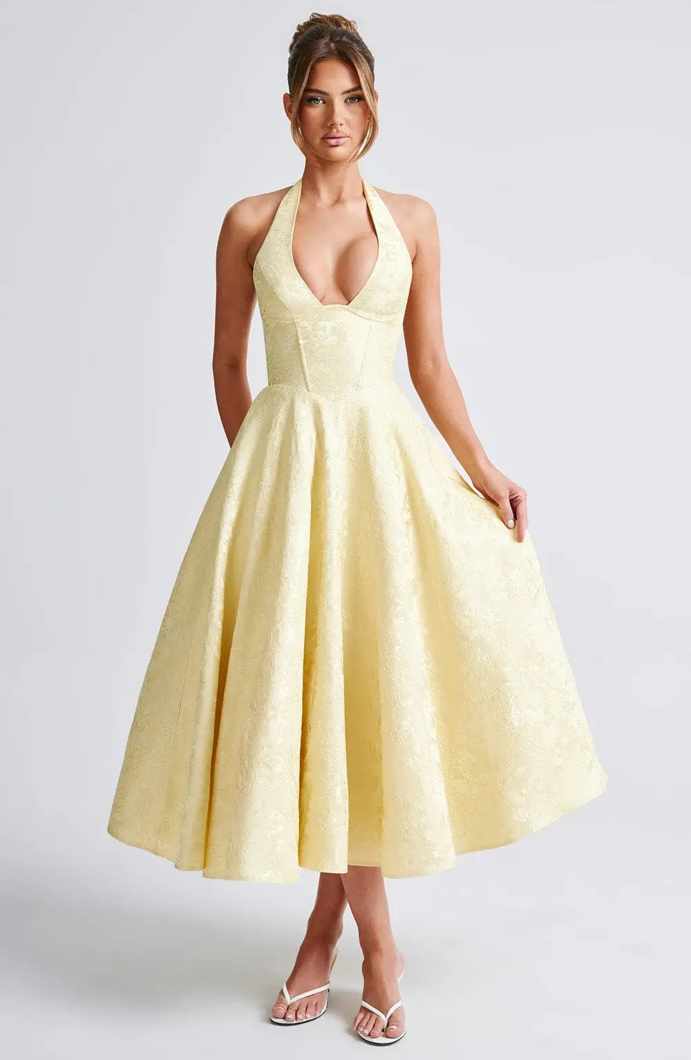 Ara™ Elegante Midi-jurk met Halterhals