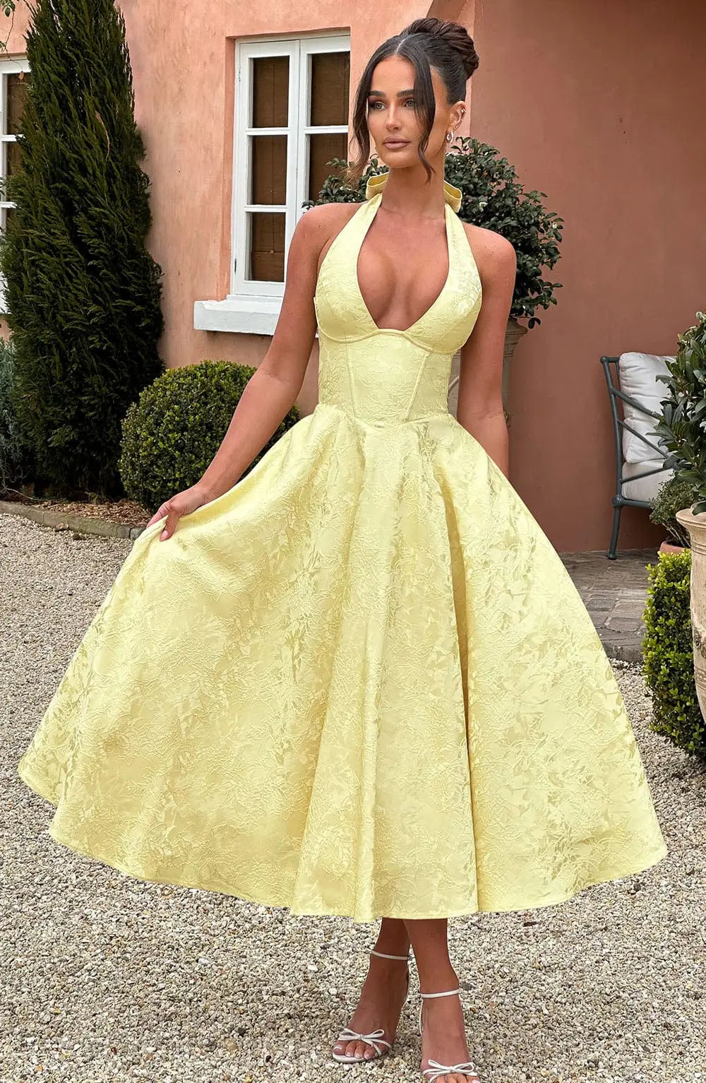 Ara™ Elegante Midi-jurk met Halterhals