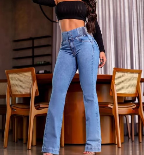 Flaryn™ High-Waist Flared Jeans