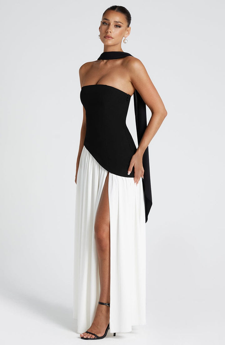 Nerina™ Maxi-jurk met ruches
