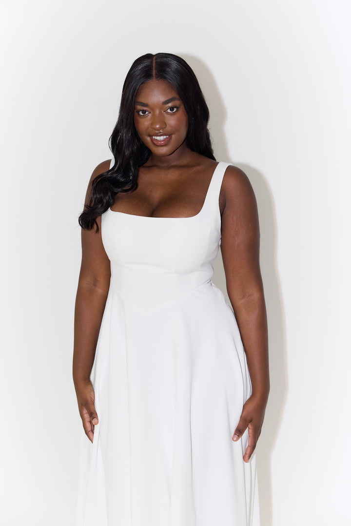 Renée™ Tijdloze midi-jurk met een zwierige pasvorm