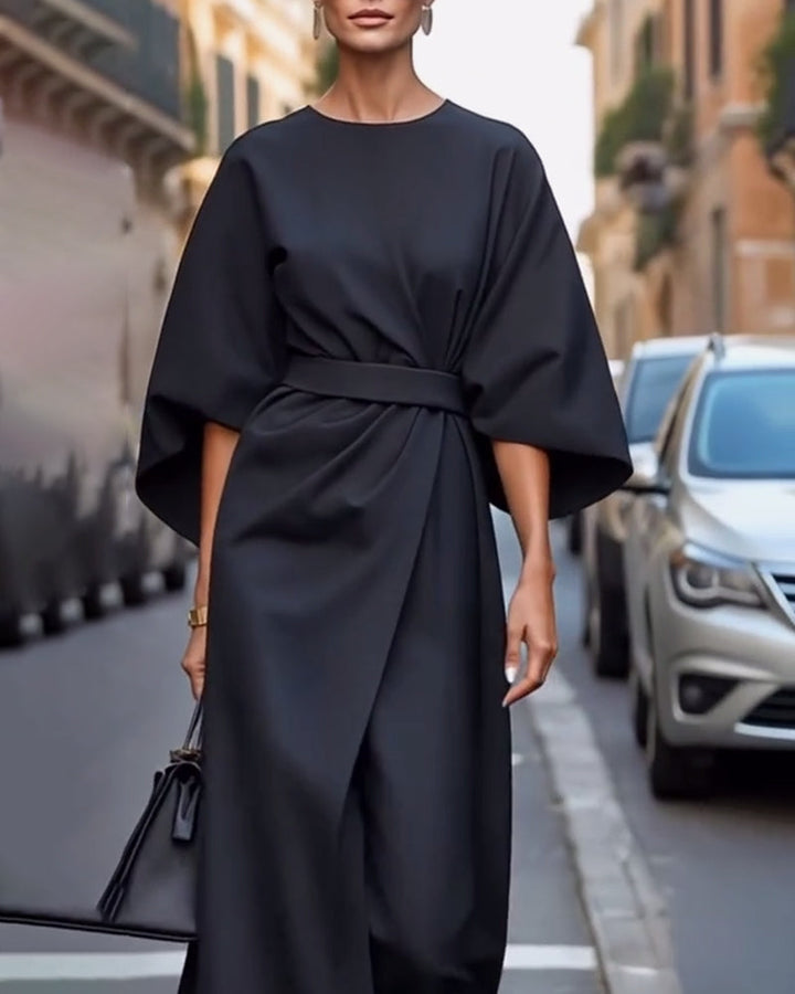 Amira™ jurk met elegante mouwen en ceintuur